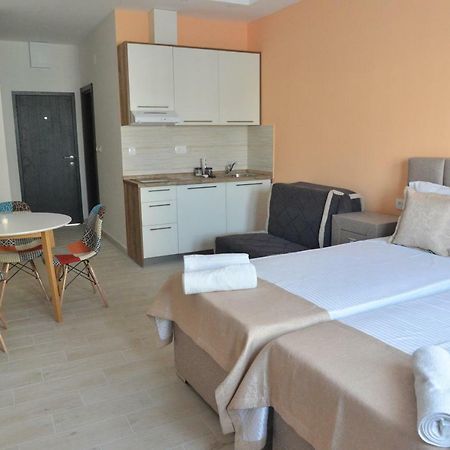 Helada Apartments 티바트 외부 사진