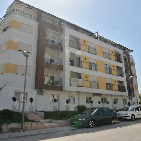 Helada Apartments 티바트 외부 사진