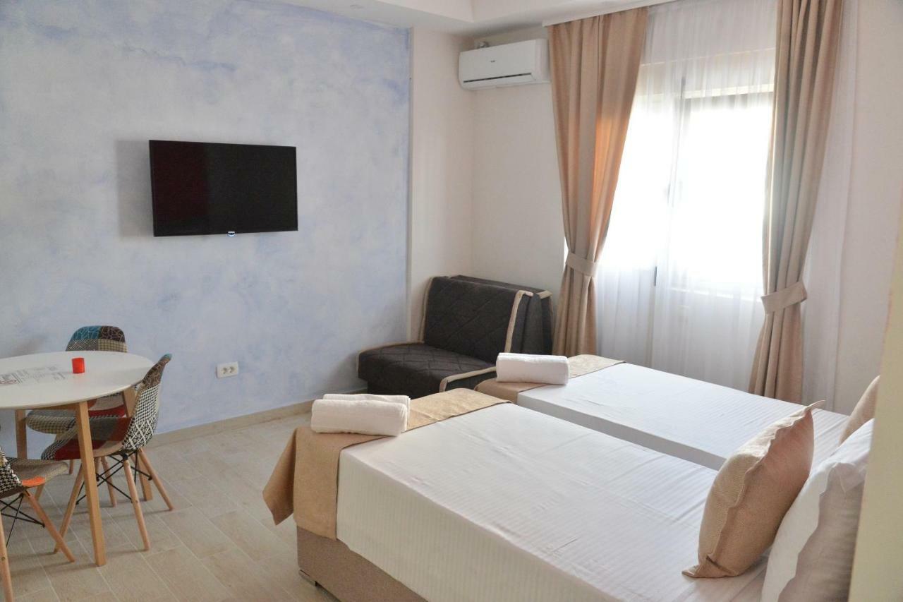 Helada Apartments 티바트 외부 사진