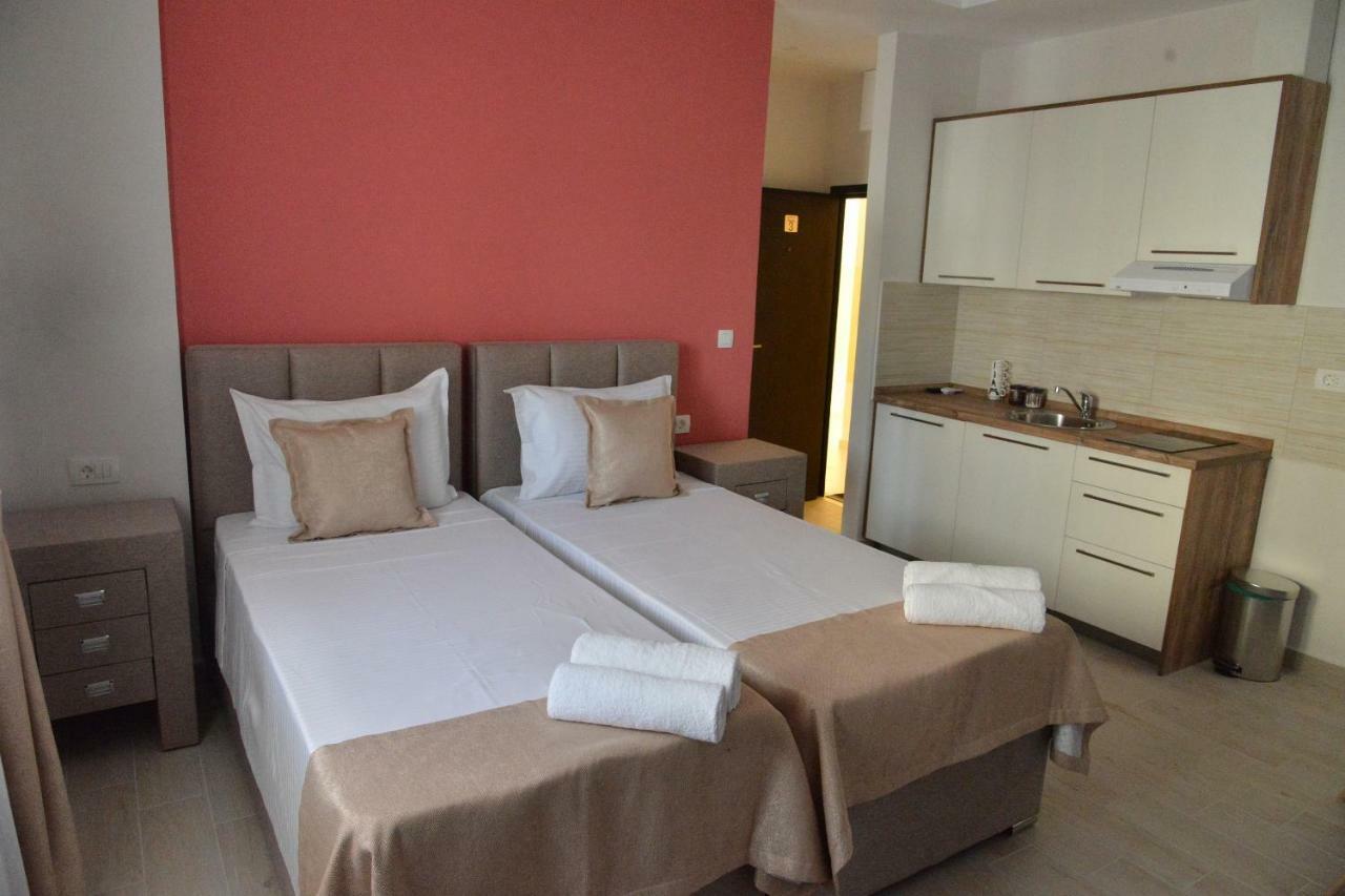 Helada Apartments 티바트 외부 사진