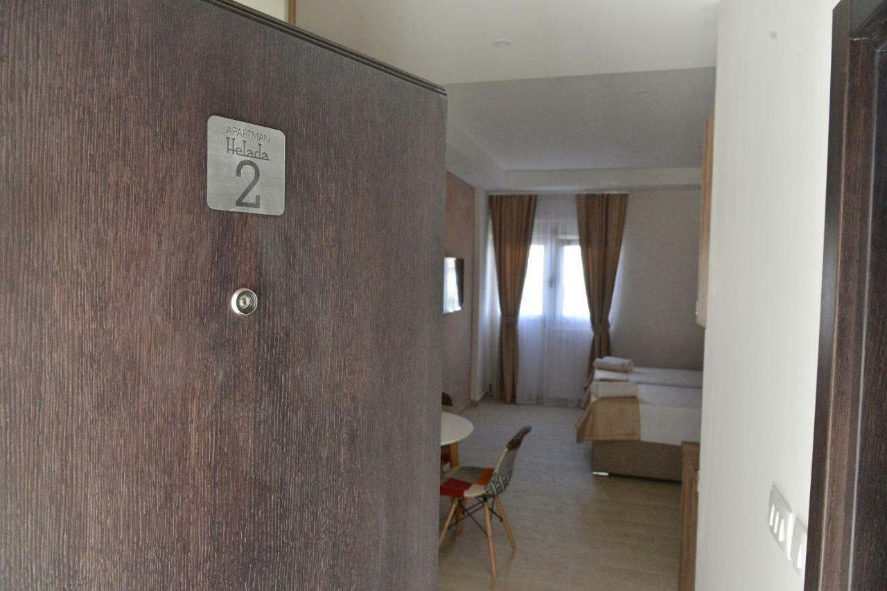 Helada Apartments 티바트 외부 사진