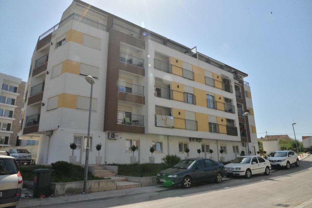 Helada Apartments 티바트 외부 사진